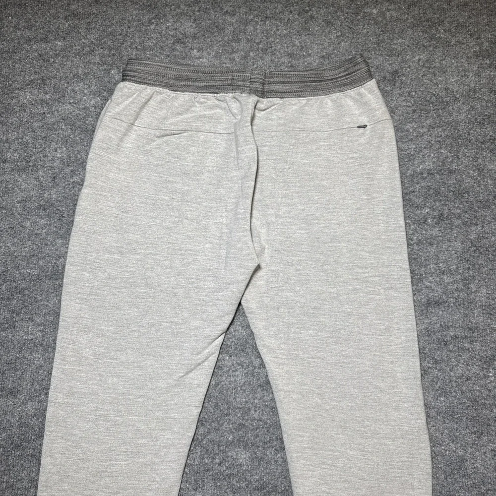 Mugsy Sweatpant Joggers Men Small Gray Stretch Tapered Drawstring Cozy Pants‎